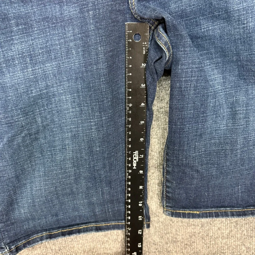 Levis Bermuda Shorts Womens 31 Blue‎ Dark Wash Stretch Denim Mid Rise 34x11.5